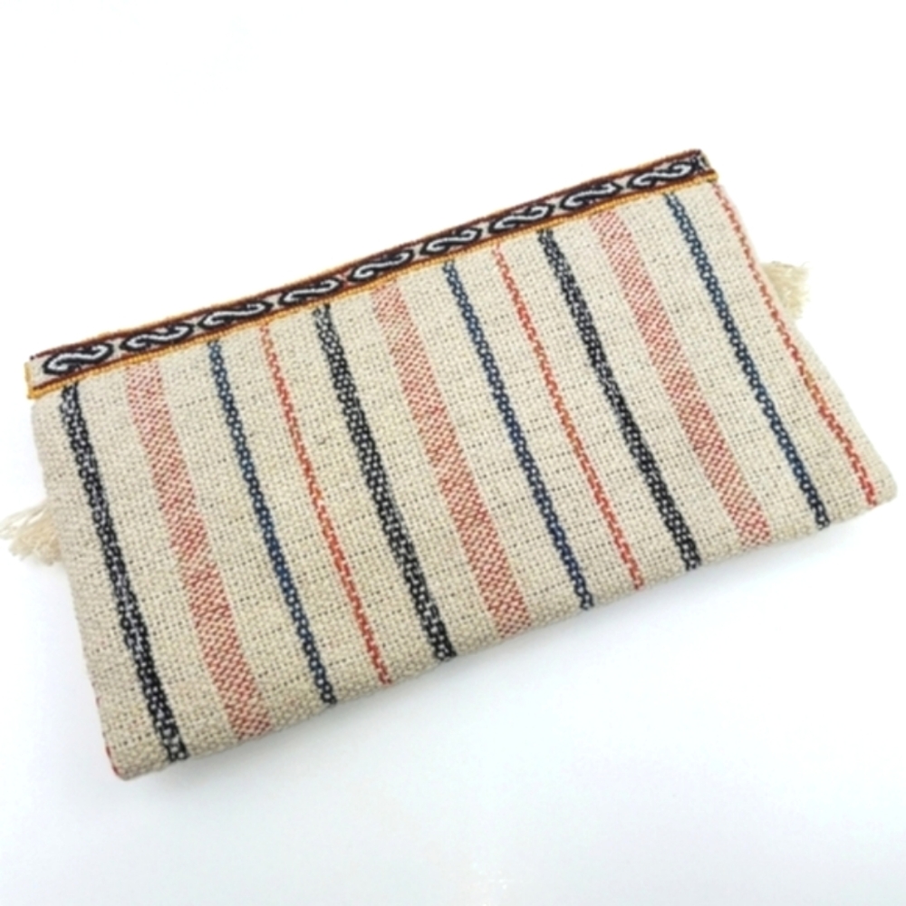 Roller Rabbit Beaded Envelope Clutch - Picture 15 of 16